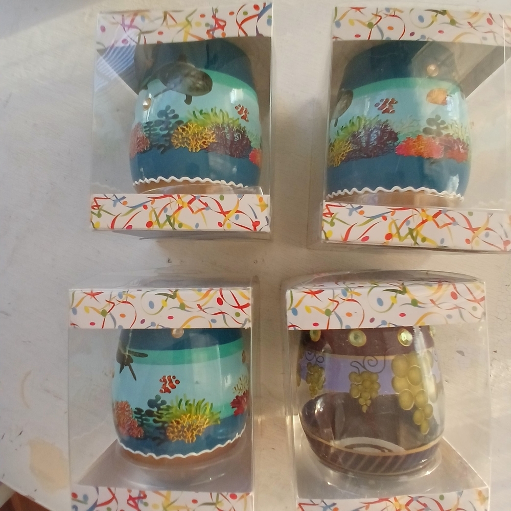 Colorful "Bottoms Up"  Decorative Mugs Set